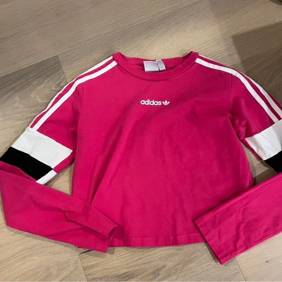 Retro Adidas Crop Top in M - Picture 2 of 3